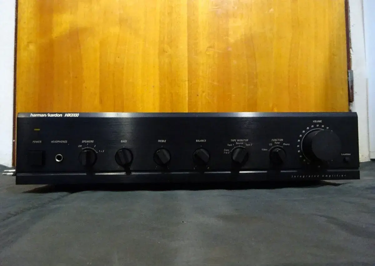 stereo zesilovač HARMAN/KARDON HK-6100