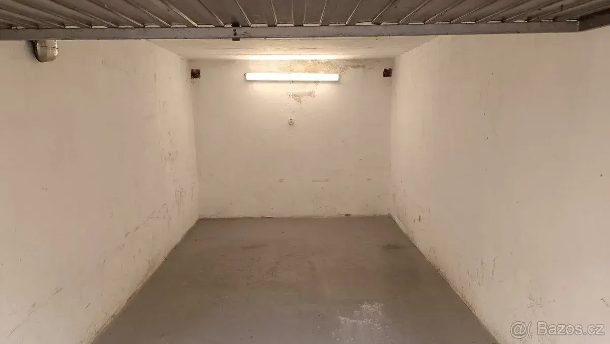 Garáže Tábor