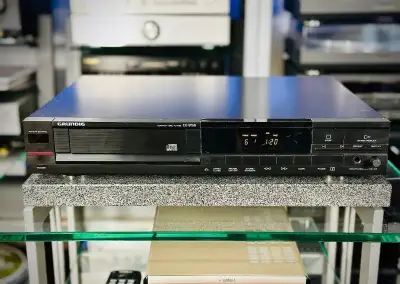 GRUNDIG CD 8150 (r.1988)