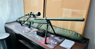 Airsoftovou odstřelovací pušku WELL MB06 (Urban Snipe