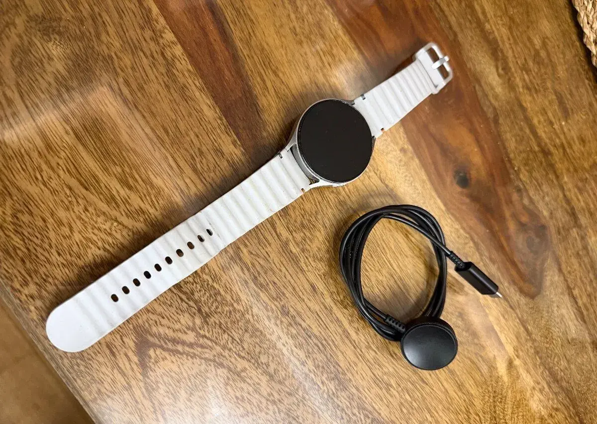 Galaxy Watch 7 44mm - V záruce