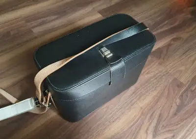 Kožená brašna k fotoaparátu (Praktika)