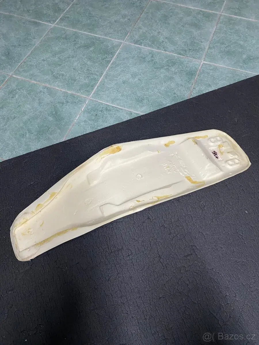 Pěna sedla Kawasaki kxf
