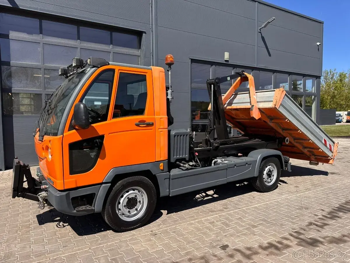 Multicar Fumo M30 3.0 4x4 do 3,5t nosič kontejnerů sypač
