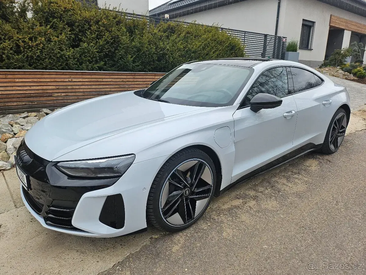 Audi e-tron – 2022, 26 000 km