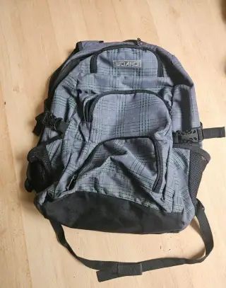 Batoh Willard ZION 30