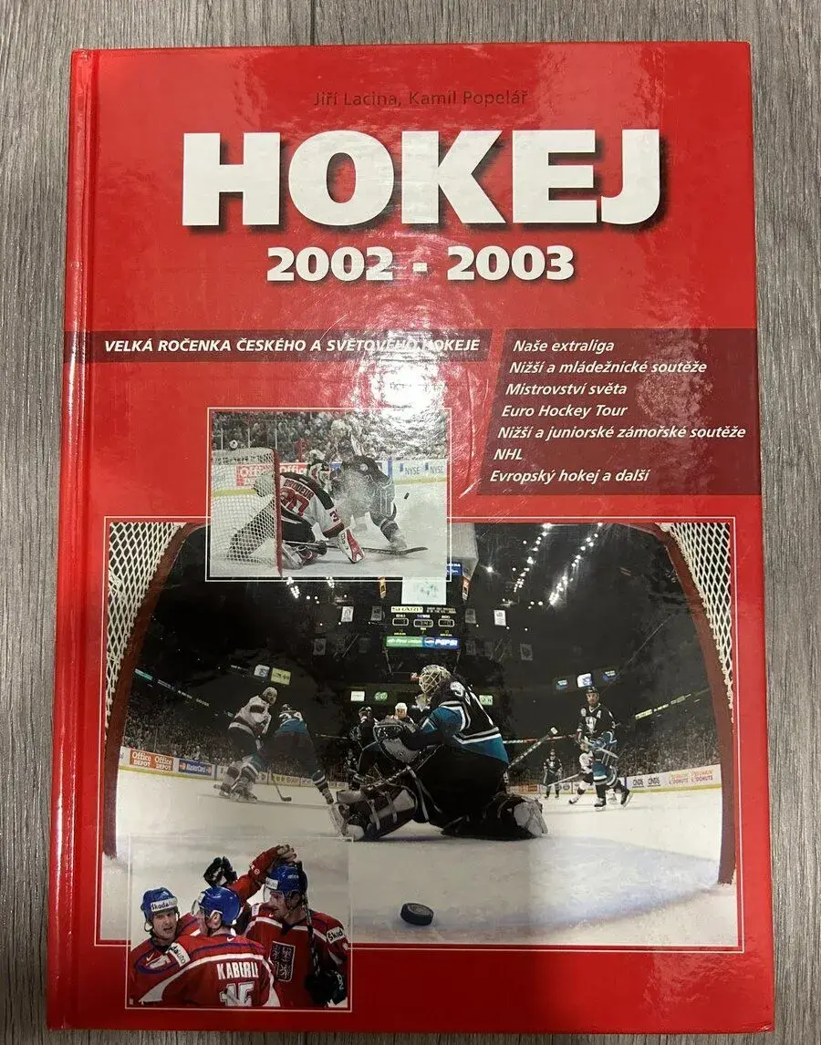 Kniha "Hokej 2002 - 2003"