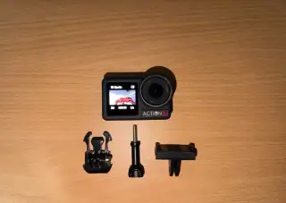 DJI Osmo Action 5 Pro – akční kamera + držáky