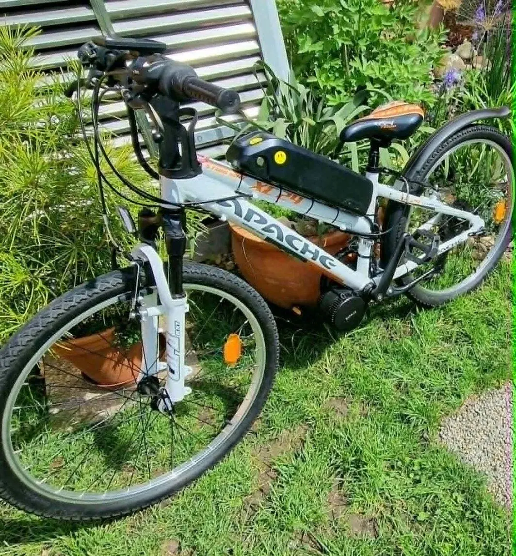 ELEKTROKOLO APACHE,DĚTSKÉ,cca od 6 let,PC 30.000KČ,TOP STAV