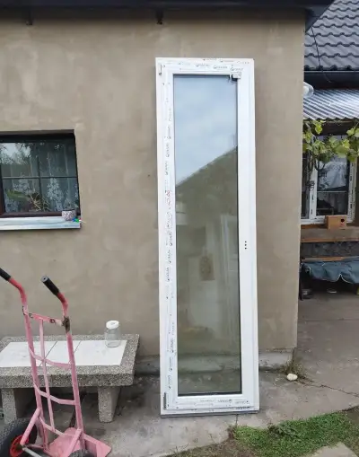 Plastové balkonové dveře