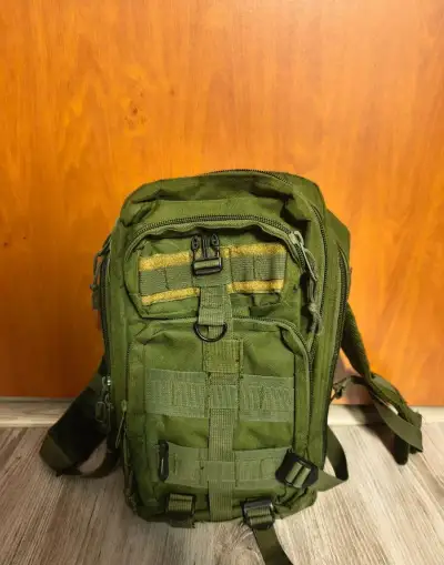 Batoh taktický, Molle