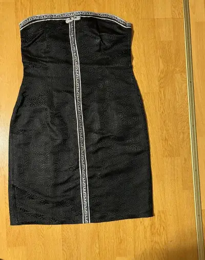 Asijské šaty Cheongsam + bolerko S/M - černé saténové s bílo
