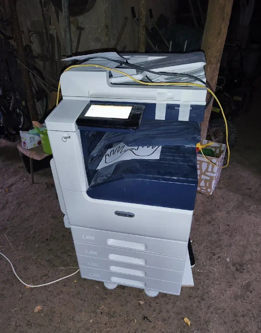 Profi barevná laserová tiskárna Xerox VersaLink C7030T