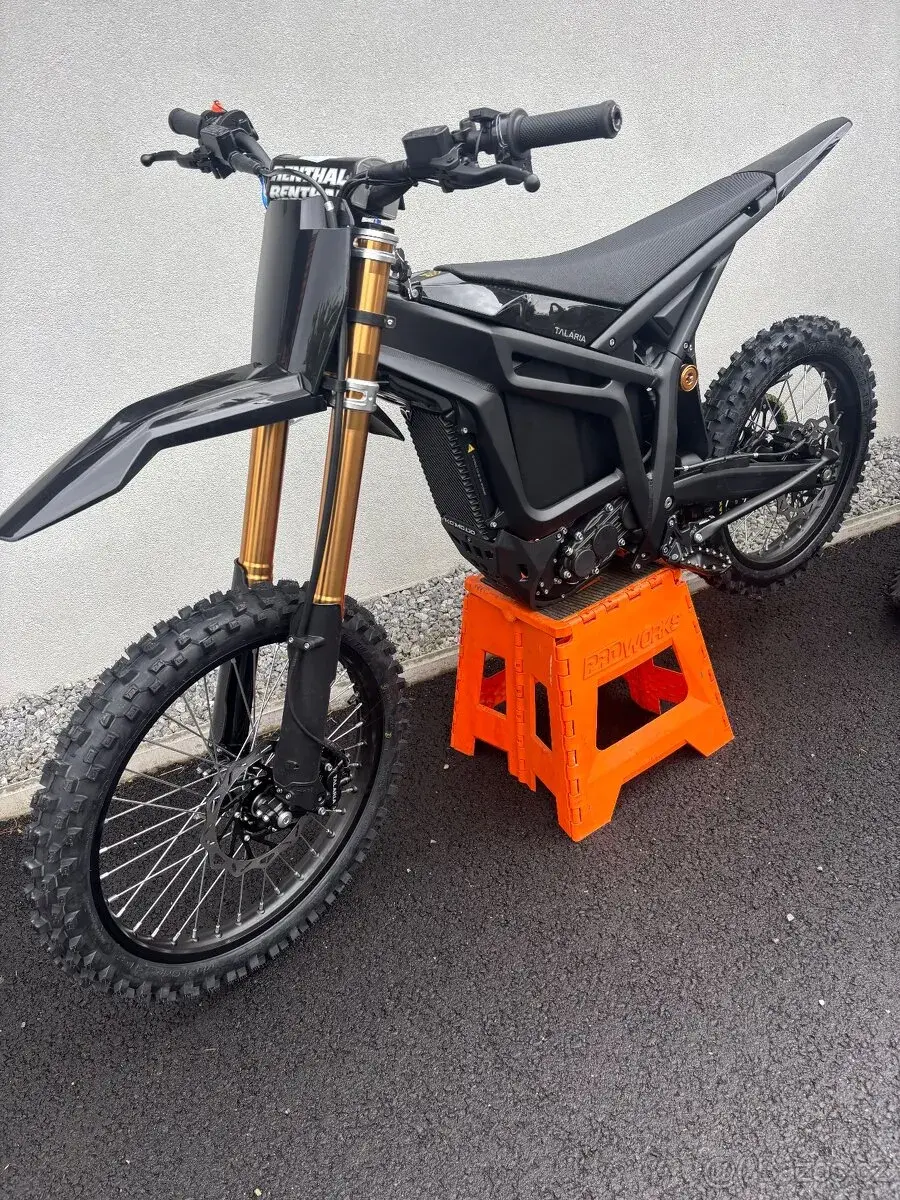 Elektromotorka Talaria KOMODO