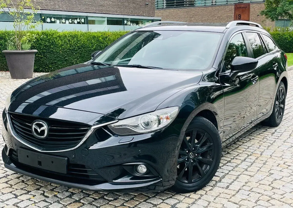 Mazda – 169 346 km