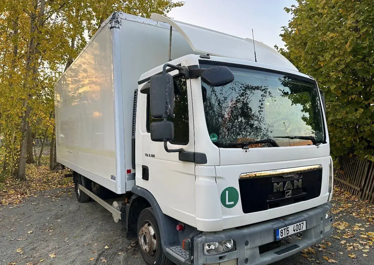MAN TGL 8.180, skříň, hydraulické čelo B.A.R, 15 europalet