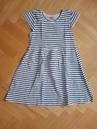 Šaty vel. 10-12 let.