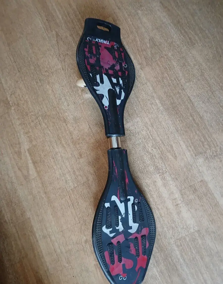 Snakeboard