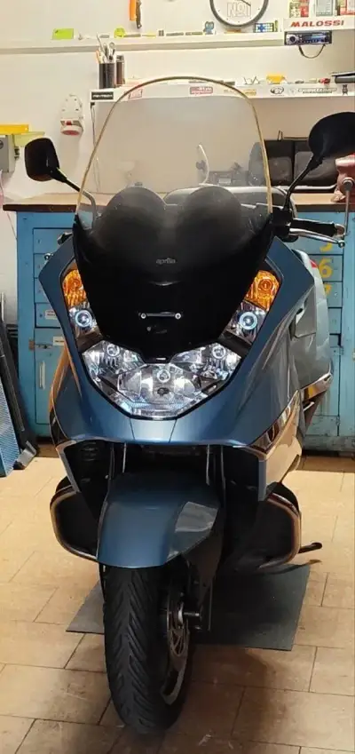 MOTOR Aprilia Atlantic / Piaggio 500 rok 2003