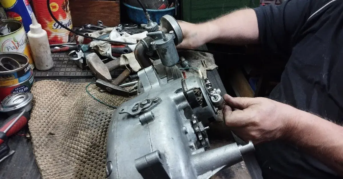 Jawa Pionýr motor 555