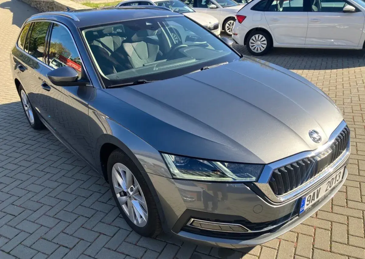 Škoda OCTAVIA – 2023, 50 000 km
