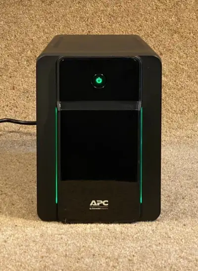 APC Back-UPS BX 2200 VA (FR)