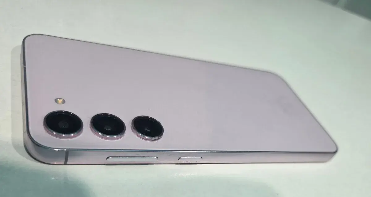 Samsung Galaxy S23+ plus LAVANDA 256GB