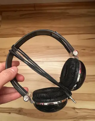 PLAYBOY sluchátka