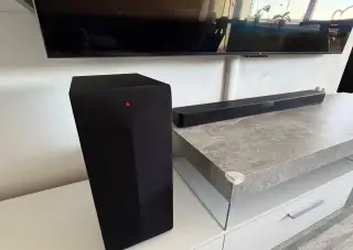 Soundbar LG SL4Y s bezdrátovým subwooferem