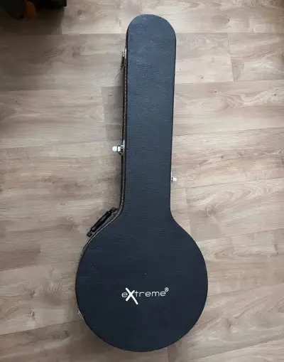 Banjo - pevný futrál
