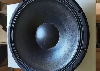 Reproduktor RCF MB15N401