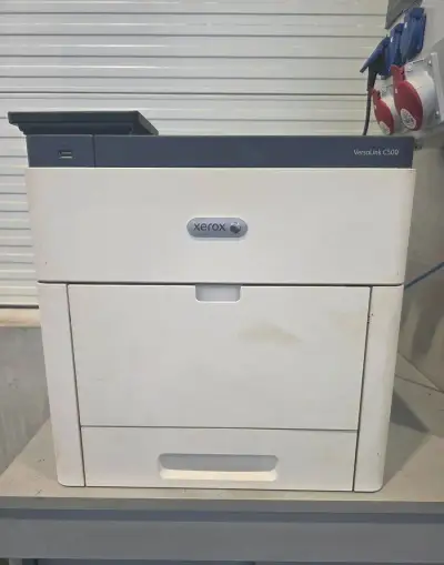 Barevnou tiskárnu Xerox VersaLink C500 – A4