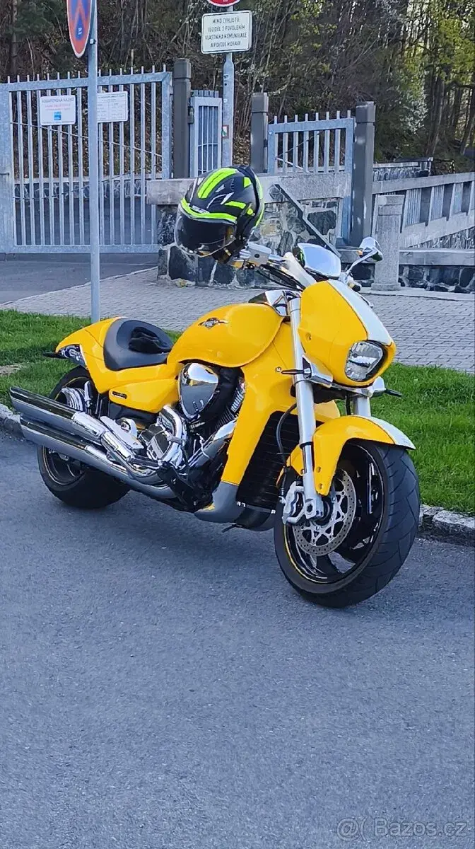 Suzuki Intruder 1800