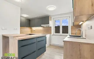Pronájem, byt 4+kk, 102 m², garáž a zahrada 744 m², Hvozdná