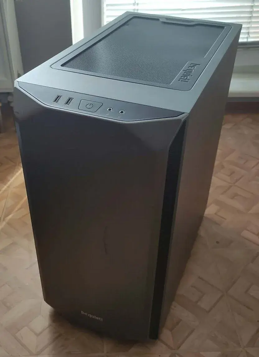 Case BQ Pure Base 500 Metallic Gray 4x ventilátor