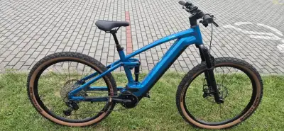 Elektrokolo CUBE Stereo 98 km. Hybrid