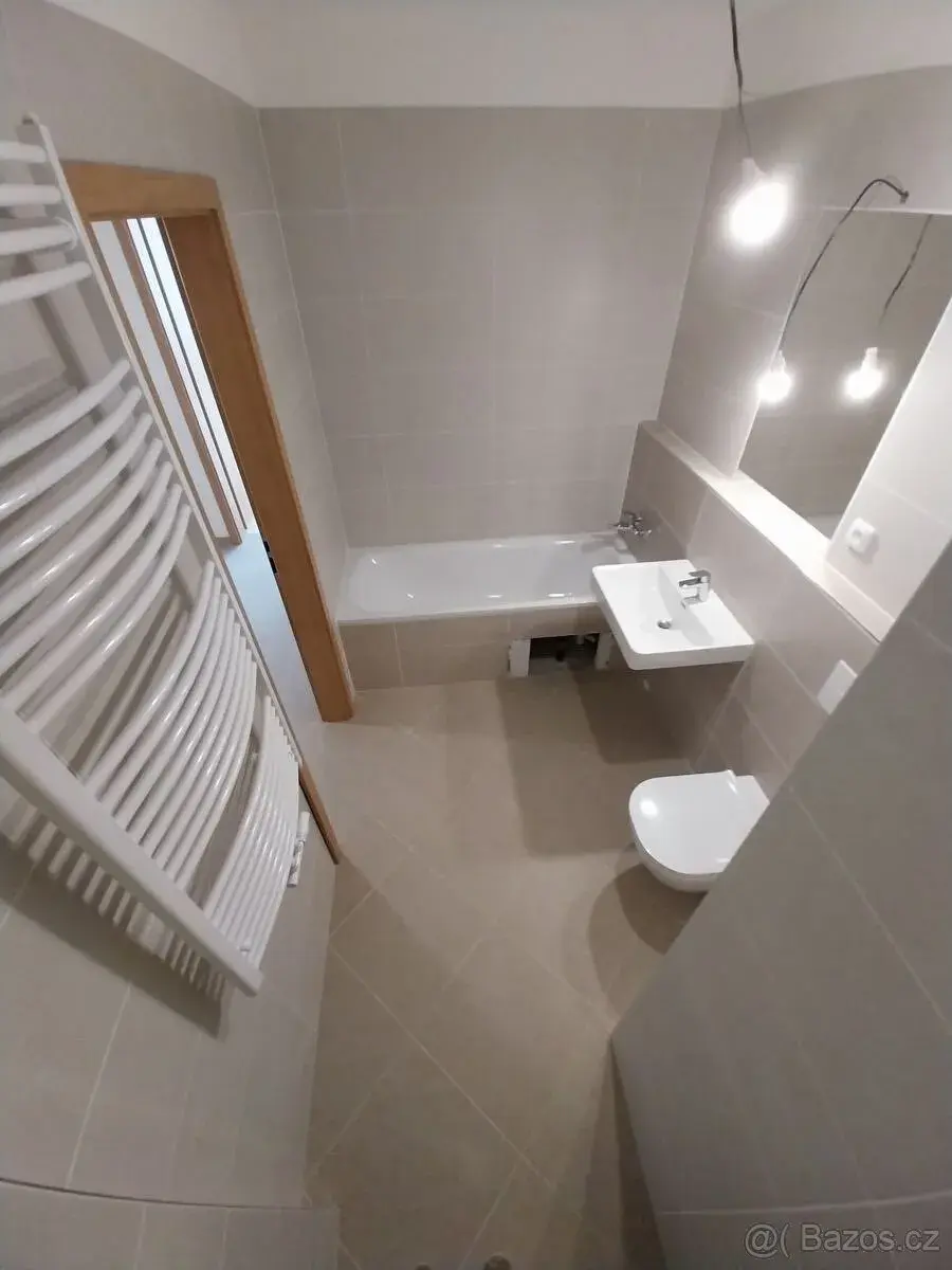 Prodej bytu 2+kk 47 m2, Gollové, Praha - Hlubočepy