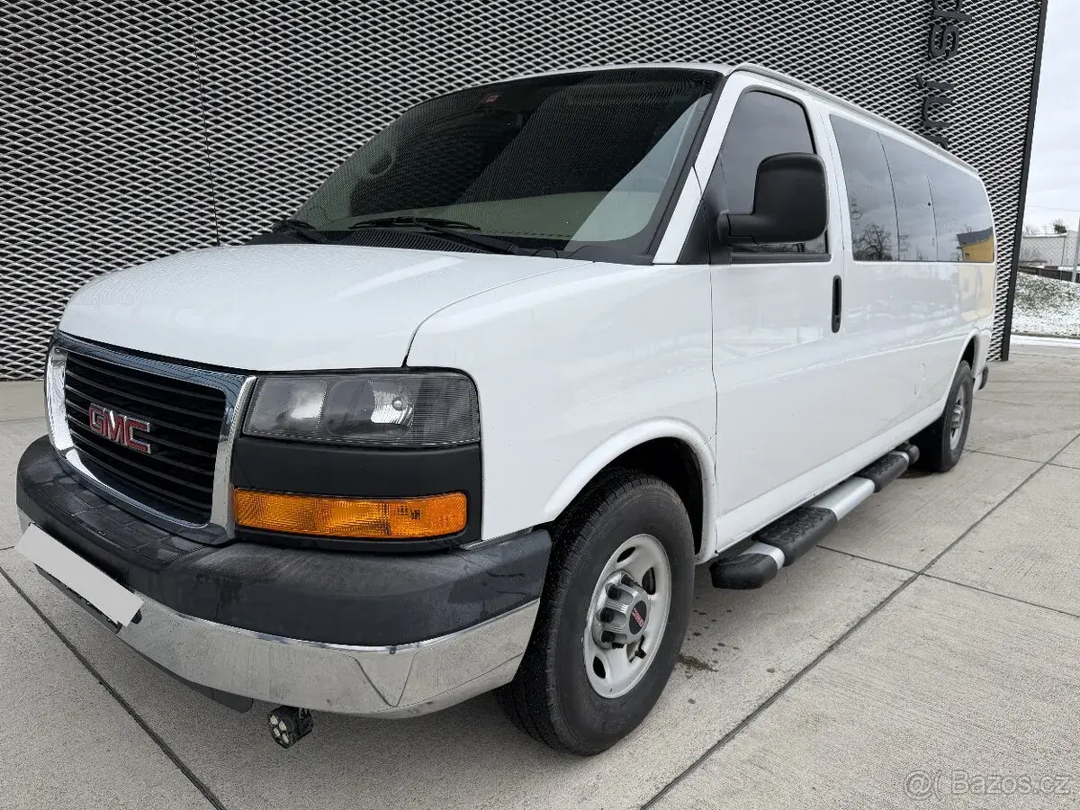 GMC SAVANA 6.0 V8, Maxi, minibus, 8 míst, 57 700 km, 2014
