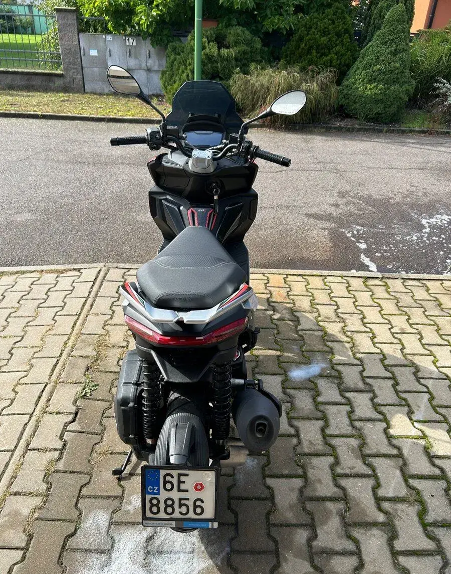 Prodej motorky Aprilia 125 SRT Gt