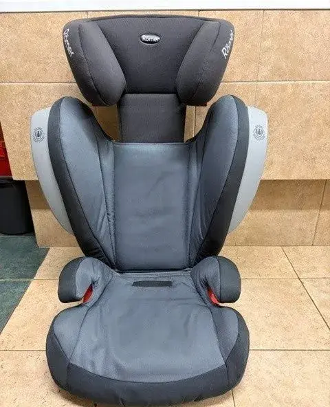 Autosedačka Britax Römer Kidfix (15-36 kg) s ISOFIXem – supe