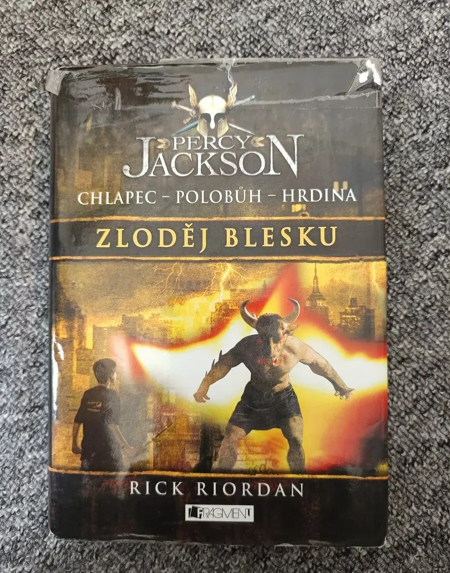 Percy Jackson - Zloděj blesku