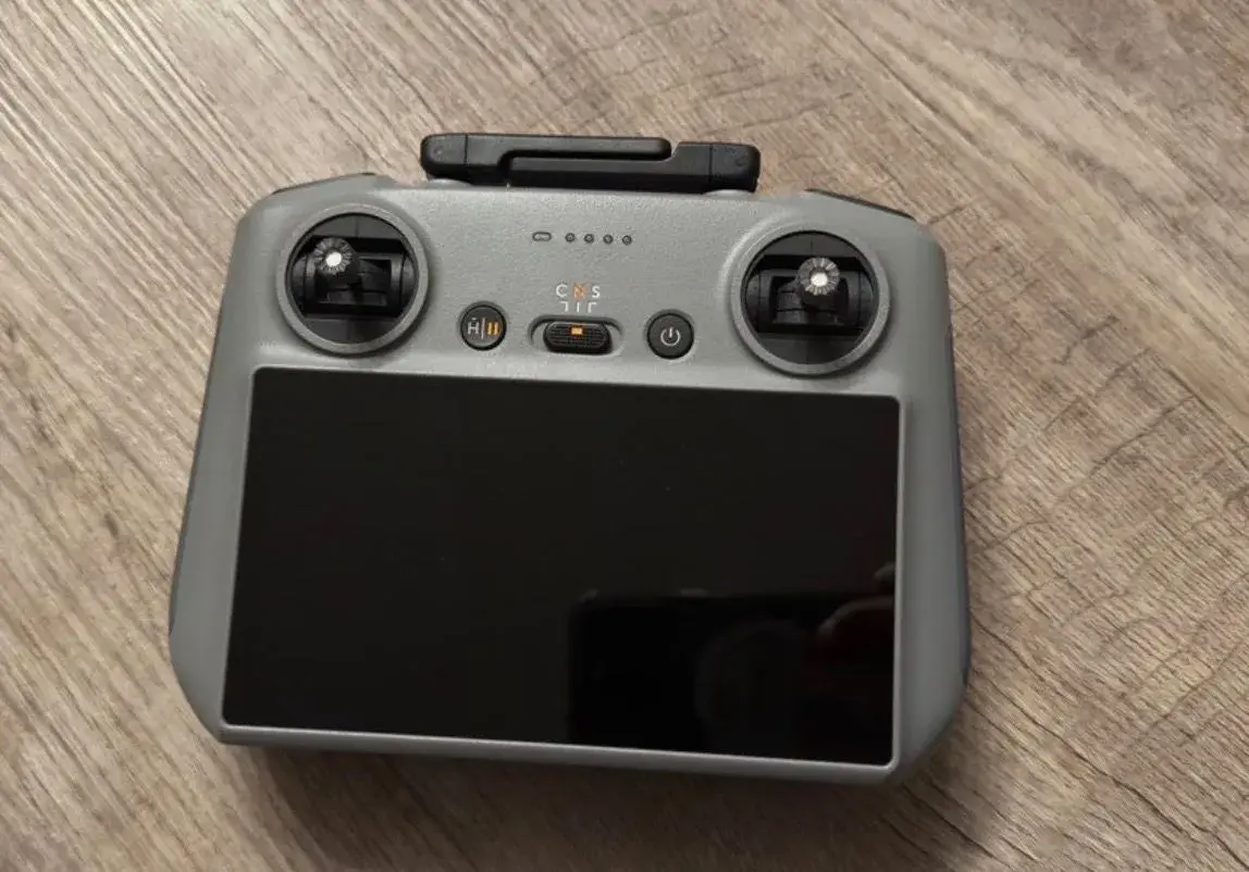 DJI RC 2 – Úplně nový, neaktivovaný (Záruka 2 roky)