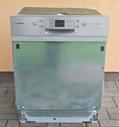 Myčka Bosch SMI59M05EU