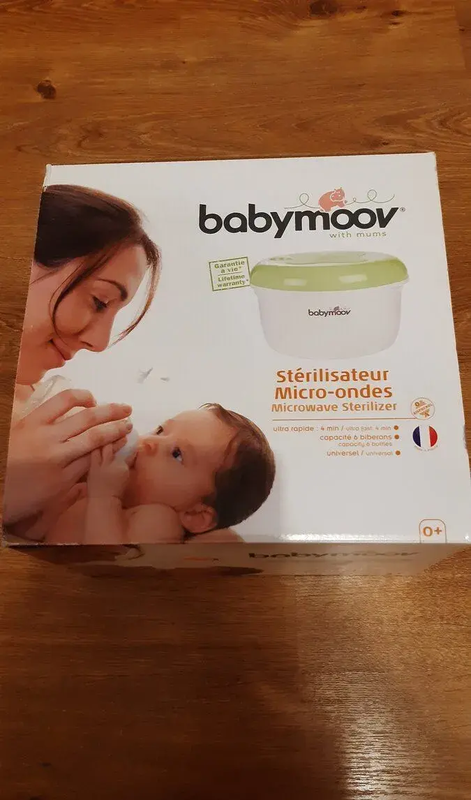 Parní sterilizátor Babymoov