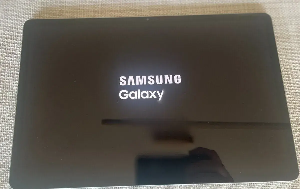 Samsung Galaxy Tab S7 FE–12.4" Wi-Fi, Stylus