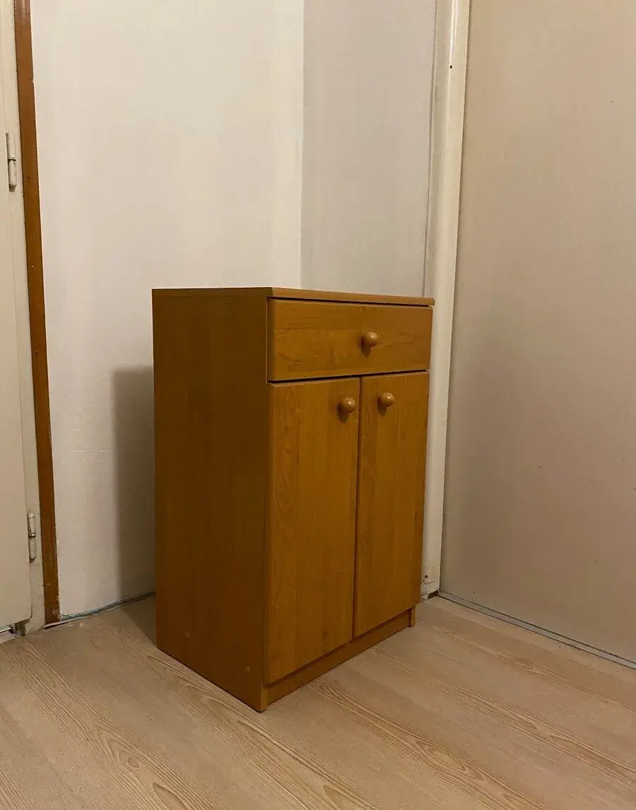 Skříňka