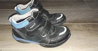Zimní boty Superfit, velikost 35