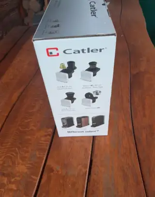 Nový kávovar černé barvy
