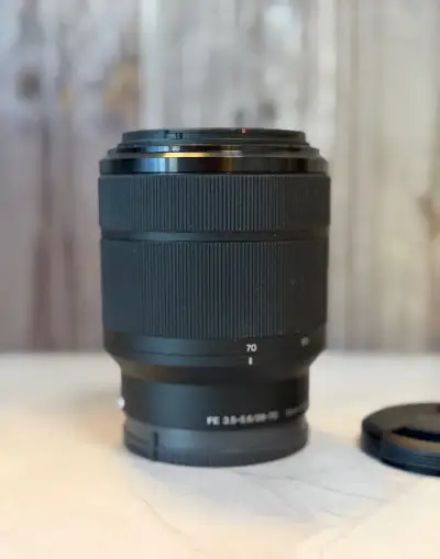 Sony FE 28-70 mm f/3,5-5,6 OSS