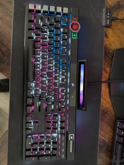 Top herní klávesnice Corsair K100 Cherry RGB